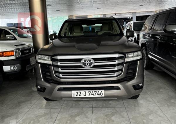 تۆیۆتا لاند کروزەر 2022  بۆ فرۆشتن لە عێراق - دهۆک